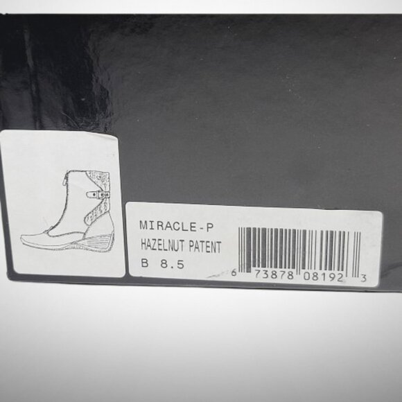 Aquaitalia Miracle Waterproof Front Zipped Boots in Hazelnut Patent Leather - Picture 14 of 16